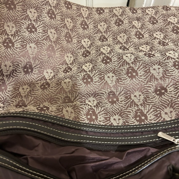 New  ANNE KIEIN OVERNIGHT BAG ORIGINAL OWNER - Picture 7 of 8